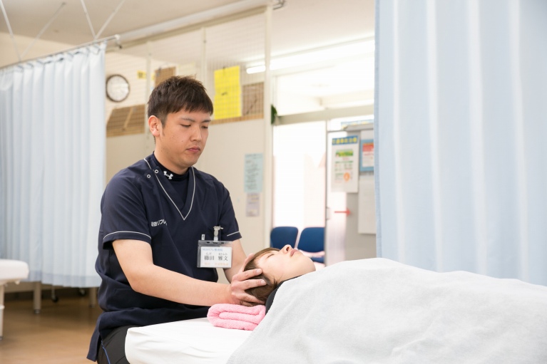 あらゆる技術を駆使して、交通事故専門の治療を行ないます